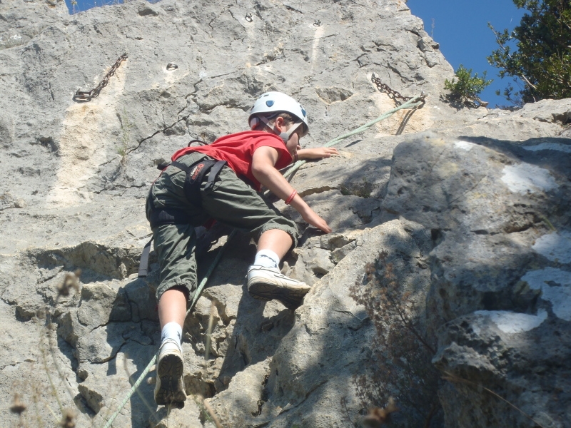 Village Camps International Summer Camp Ardèche, France 2019-07-26 https://www.villagecamps.com/journals_admin/images/74-9-Jarek ascends.jpg Village Camps International Summer Camp Ardèche, France 2019-07-26 https://www.villagecamps.com/journals_admin/images/74-9-Jarek ascends.jpg
